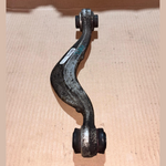 Bild in die Galerieansicht laden, BMW 5 SERIES G30 6 G32 G14 7 SERIES G12 CONTROL ARM RUBBER BUSHING LEFT 6861115