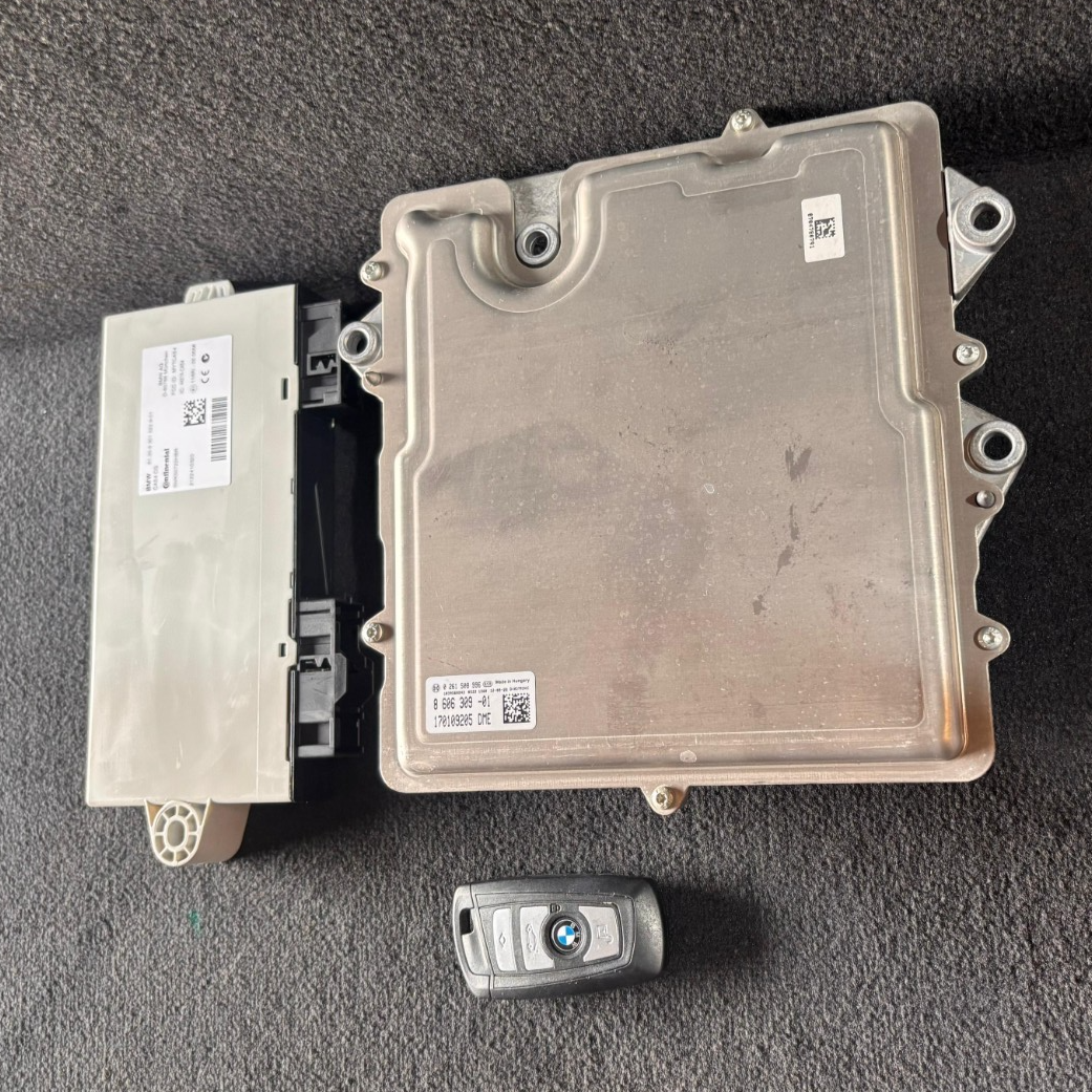 OEM BMW F10 F30 F20 N55 3.0 DME ENGINE CONTROL UNIT COMPUTER ECU SET 8606309