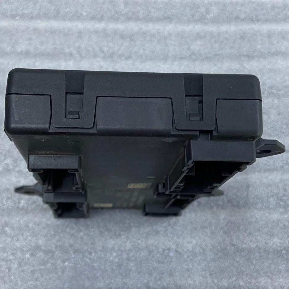 OEM BMW G70 REAR DOOR DRIVER SIDE CONTROL UNIT 5A7CC36 CONTINENTAL BRAND NEW