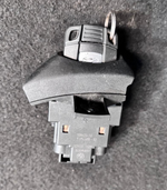 Load image into Gallery viewer, BMW X1 E84 N20 B20A DME ECU Set 8617569 With Key Engine Control Module OEM