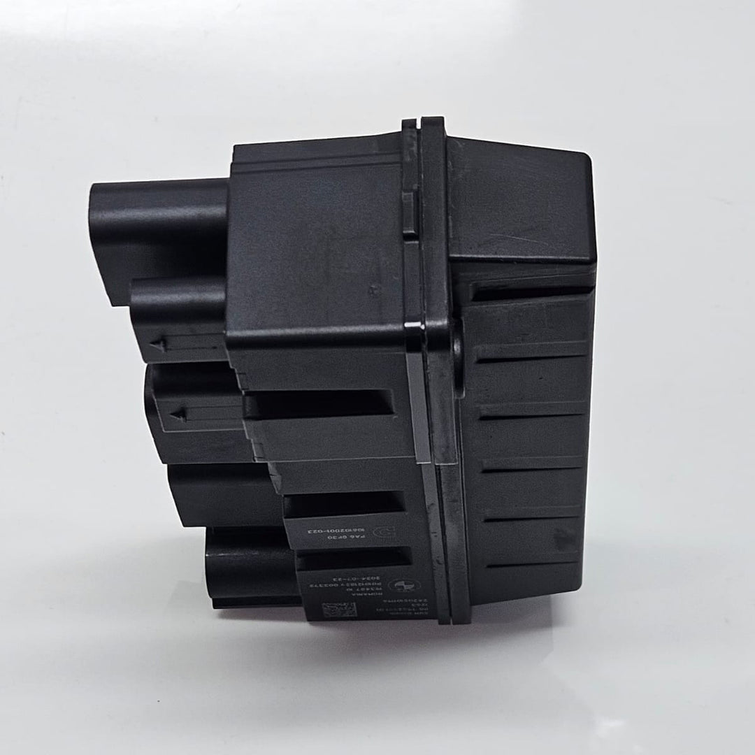 7952991-2023-2026 BMW X1 U11 B38N Integrated Power Supply Control Module OEM