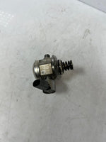 Bild in die Galerieansicht laden, 2014-18 BMW X5 550i 650i 750i 750Li X6 4.4L High Pressure Fuel Pump 7595339 OEM