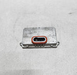 Bild in die Galerieansicht laden, 1998-2004 Mercedes-Benz SLK230 Xenon Headlight Ballast Control Unit 00829000