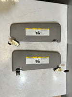 Bild in die Galerieansicht laden, 2011-2016 BMW F10 and F11 5 Series 528i 535i shade Sun Visor protector 7248856