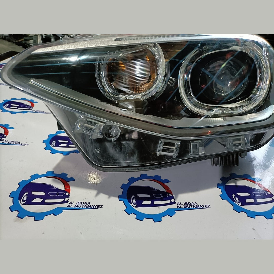 BMW 1 SERIES  120i 2012 F20 LEFT SIDE HEADLIGHT 7229687-09  ECE