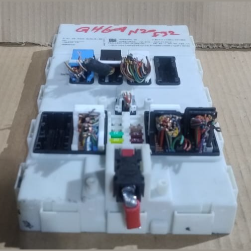 BMW F22 F30 F31 F32 F33 F34  FRONT ELECTRONIC BODY CONTROL MODULE 6135 -9325654