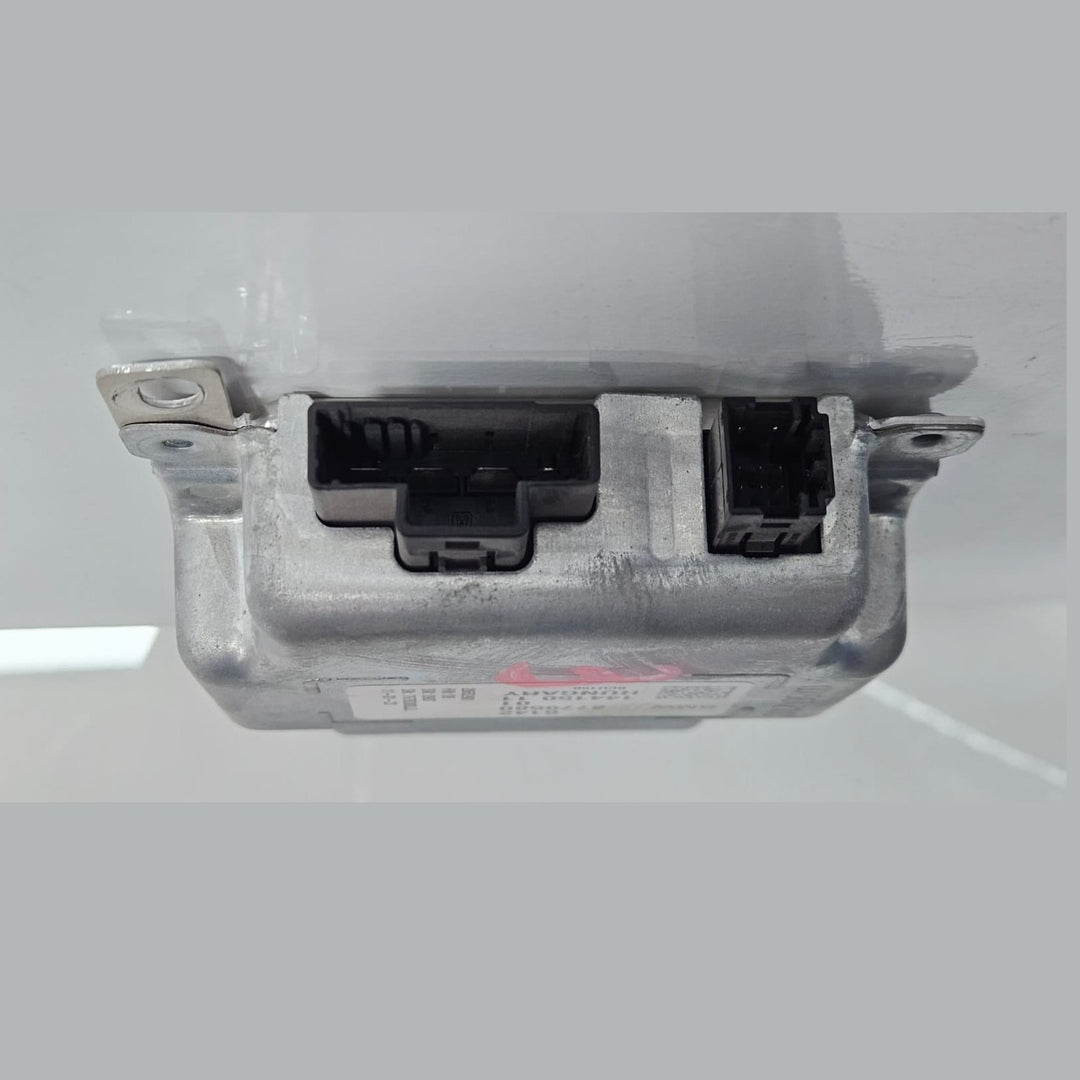 8779580-BMW G11 G12 G30 Battery Charging Module OEM