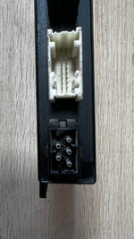 Load image into Gallery viewer, 1999-2000 BMW 528i Door Control Module 8377601  5' E39 540i 