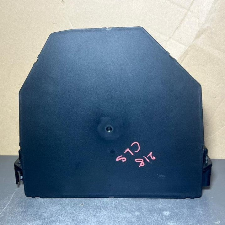 10-16 Mercedes-Benz W218 W212 W204 Front SAM Module Relay Fuse Box A212 9004225
