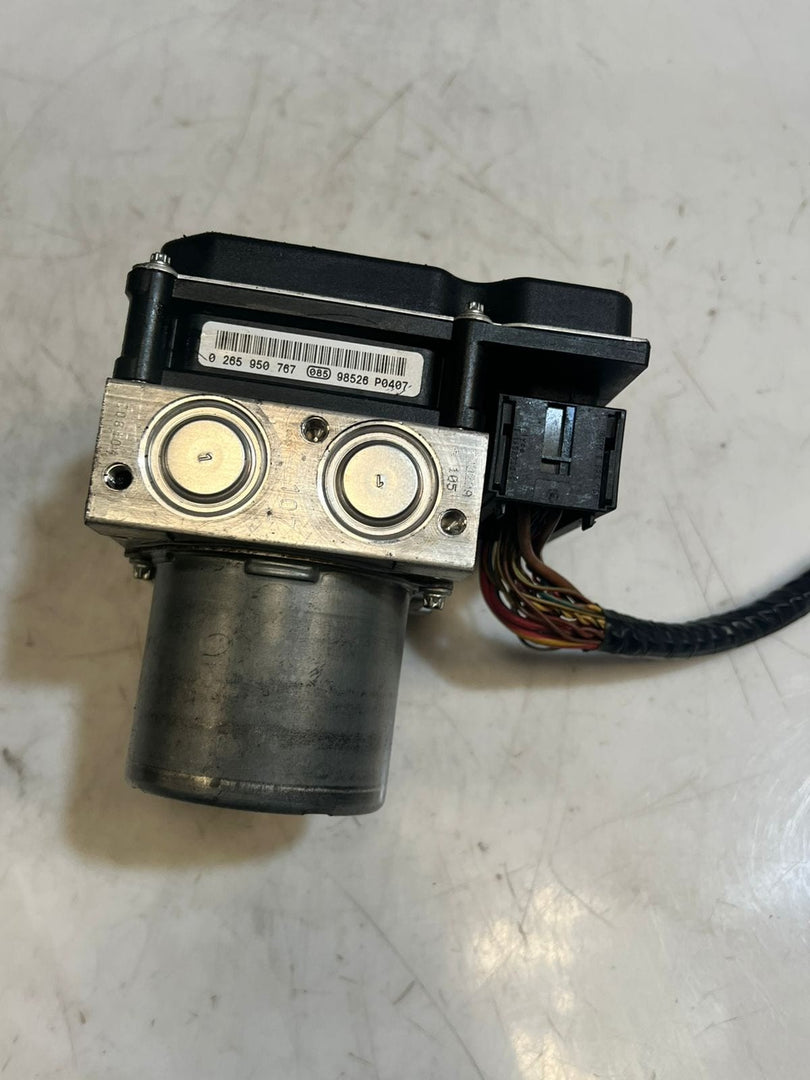 2008 BMW Z4 E89 N54 Abs HYDRAULIC BLOCK Pump Module 6791486 OEM