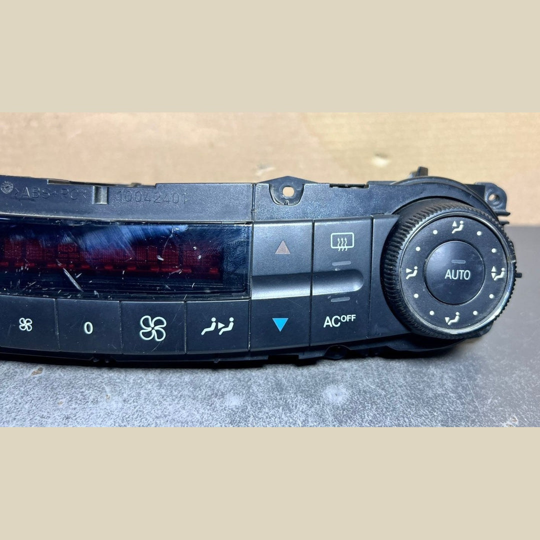 04-10 Mercedes-Benz W219 CLS Klima Heizung Klimabedienteil A219 8300285