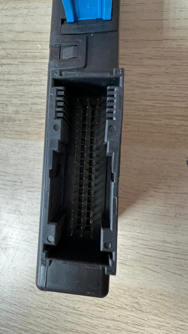 2011-2017 BMW X3 Gateway Control Module 9354757 X4