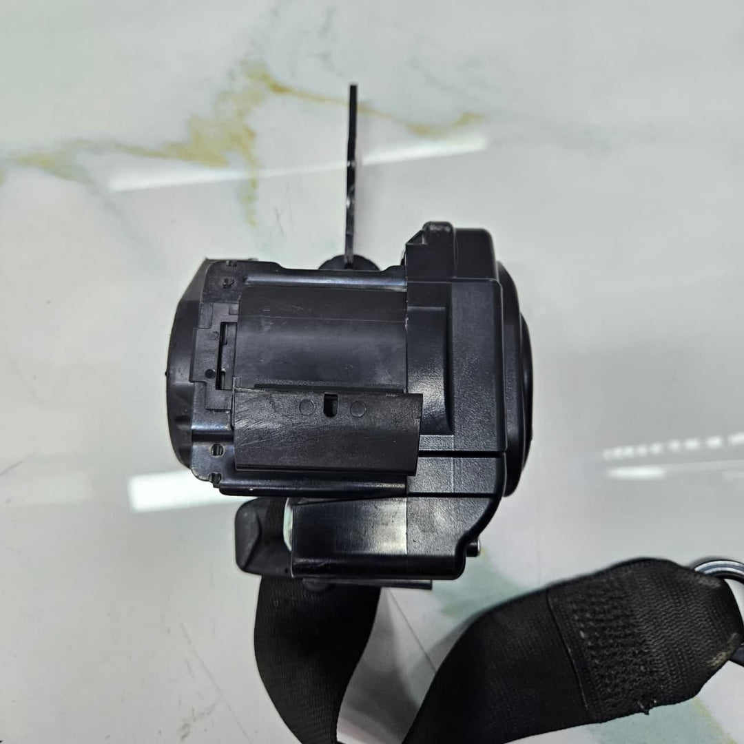 2016 BMW 7-Series G11 G12 740i Rear Seat Belt 7434181