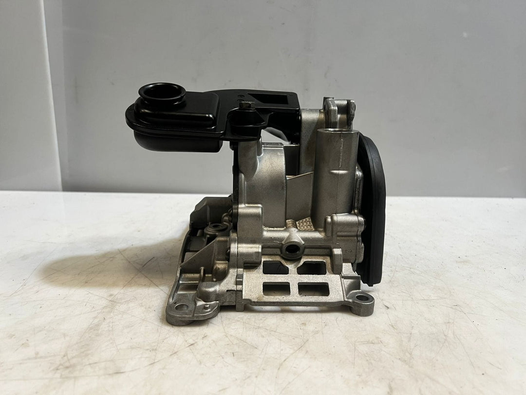 BMW  3 Series E90, X5 E70 X6 E71 N57D30A 3.0D Oil Pump 7805316 OEM