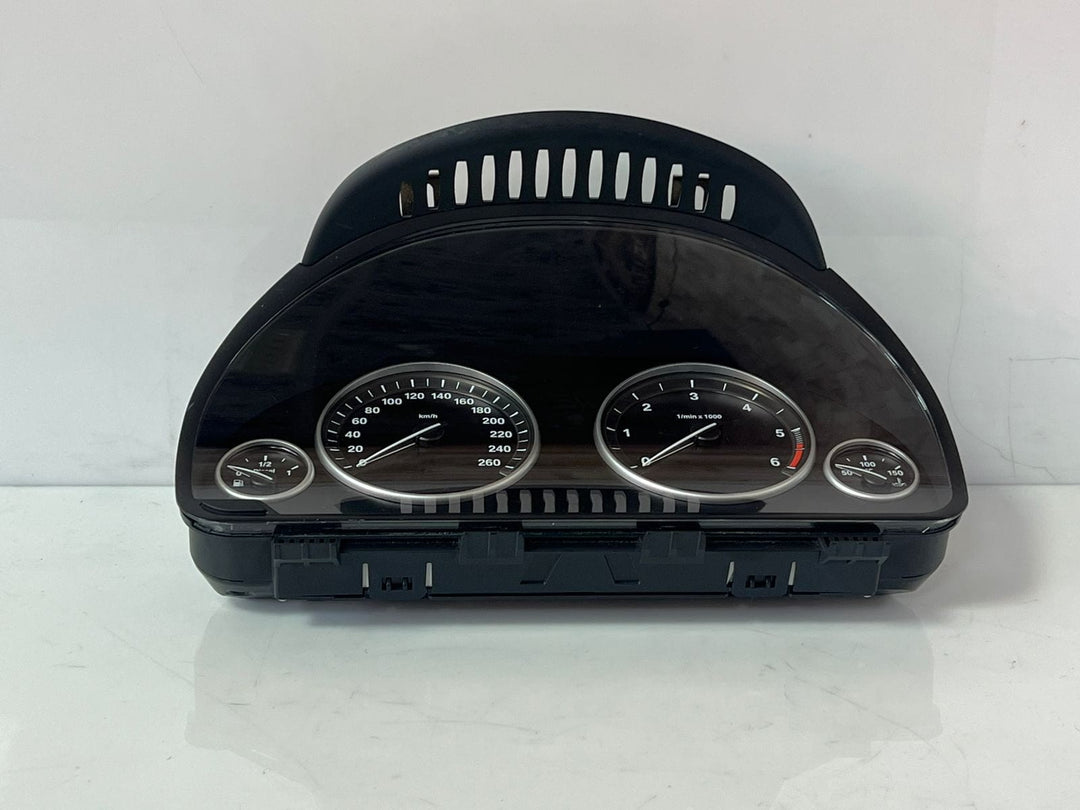 OEM BMW 5 F10/F11/F18 MANUAL INSTRUMENT CLUSTER SPEEDOMETER 9291414 OEM