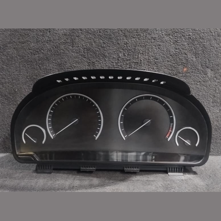 BMW F01 F02 F07 INSTRUMENT CLUSTER SPEEDOMETER P/N 9201996