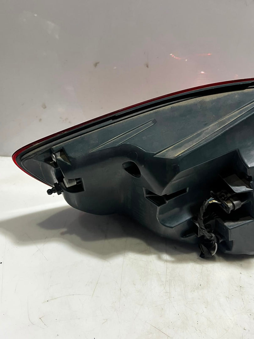 BMW 3 Gran Turismo F34 LCI Rear Tail Light Rear Right Led 7417470 OEM