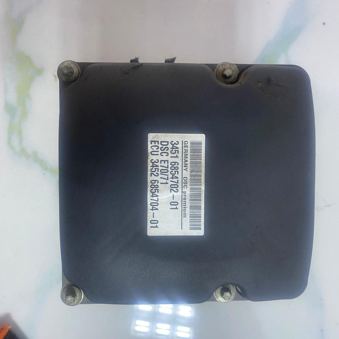 2007-2014 BMW X5 ABS DSC Hydraulic Pump Control Module 6854702