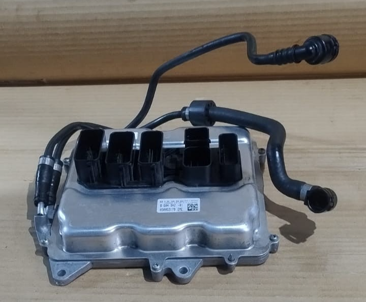 BMW OEM F02 N63 ECU SET 8604942 0281030533 DME CAS MODULE COMPLETE - 8604942