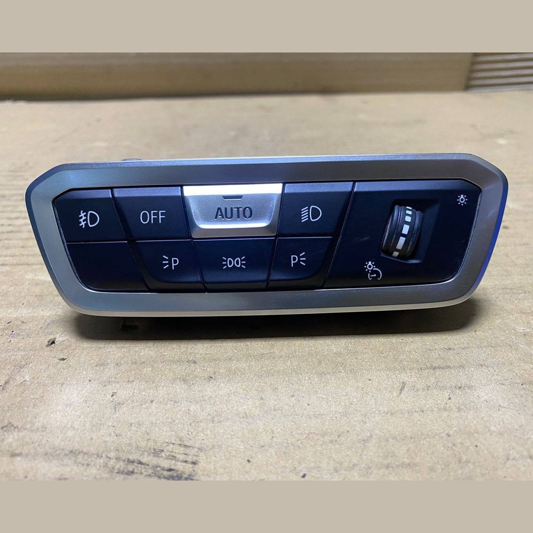 BMW HEAD Light Switch 9461132 X5 G05, X6 G06, and X7 G07 models