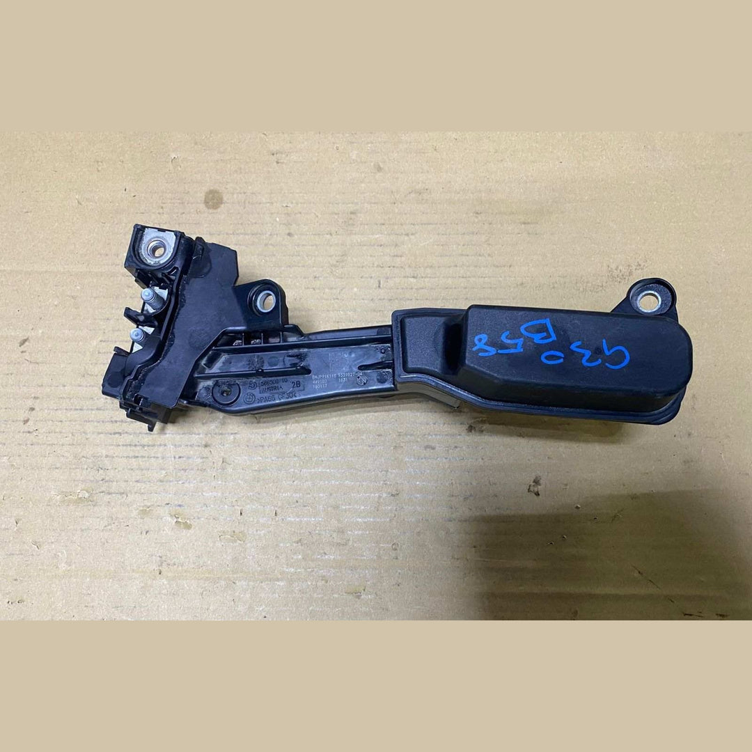 2017-2024 BMW 530i Battery Voltage Jump Start Terminal 9339827,540i, M5 G30, and