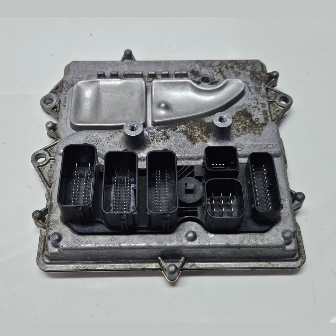 8639582-2014 BMW X5 F15 N55 RHD Engine Control Unit DME Set OEM