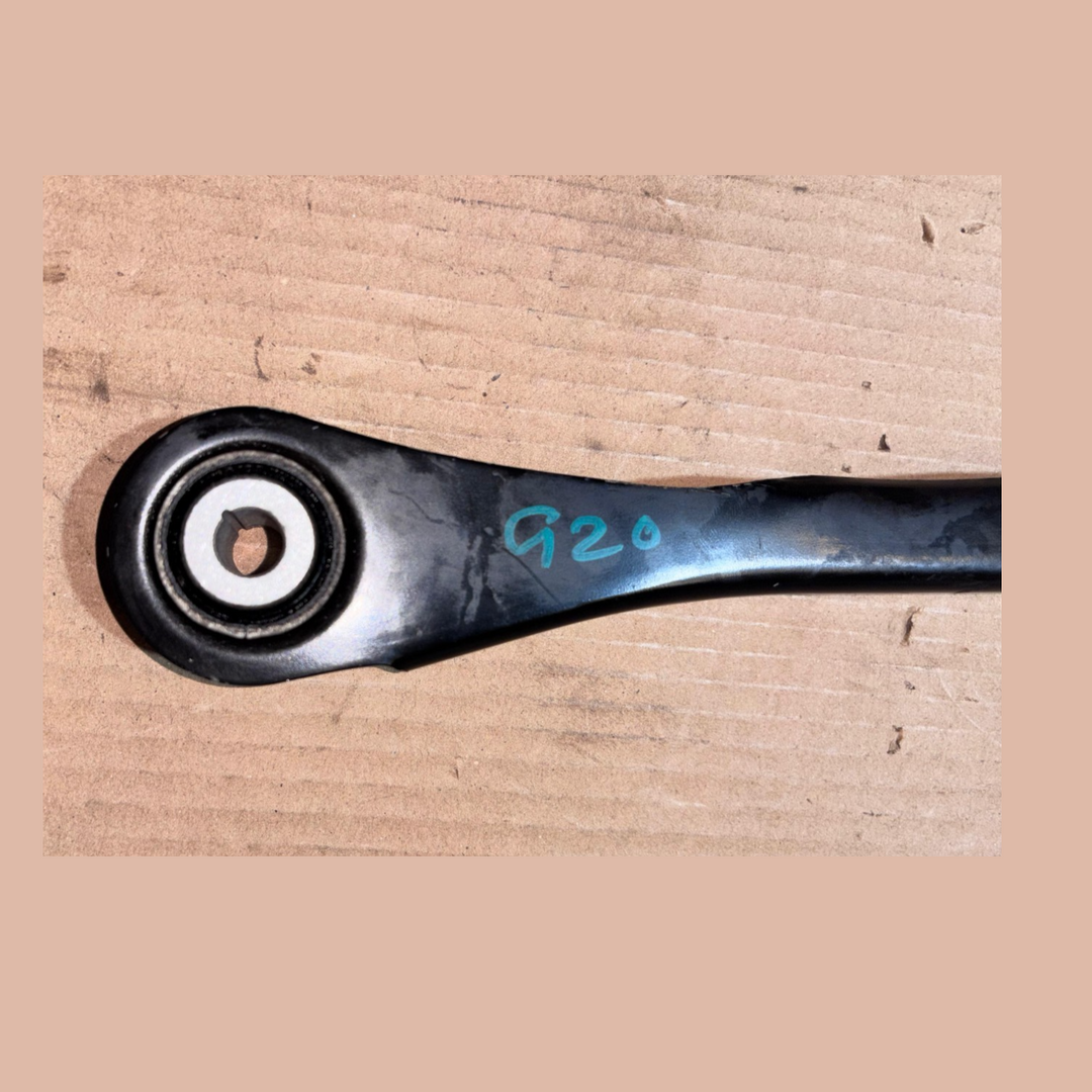 BMW OEM GENUINE  G20 G21 G22 G23 G26 G29  REAR LOWER CONTROL ARM 6878639