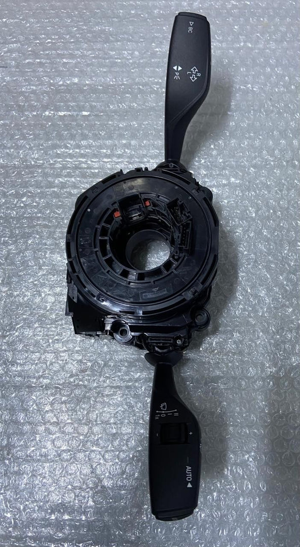 OEM BMW X3 F25 Switch Centre Steering Column Switch Wiper stalk 9305954