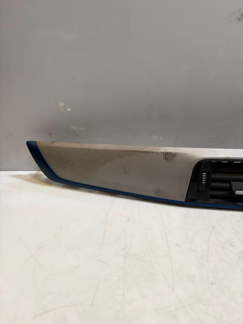 2015-2018 BMW 320i F30 3 Series Center Dashboard Air Vent 9347436 OEM