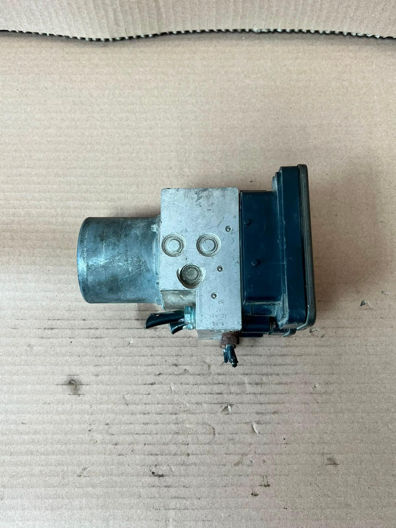 2013-2018 BMW X5 F15 ABS BRAKE Pump CONTROL Module 6870183 OEM