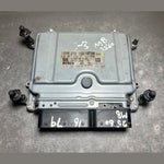 Load image into Gallery viewer, 03-06 Mercedes-Benz W203 C-Class ECU Engine Control Module Unit A272 1531679 OEM