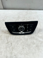 Bild in die Galerieansicht laden, BMW 5 Series G30 G31 F90 Headlight Control Switch 6841883 OEM
