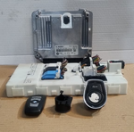 Load image into Gallery viewer, BMW F30 N47 F31 320D X3 F25 ENGINE CONTROL UNIT ECU SET DDE BASIC - 8574094