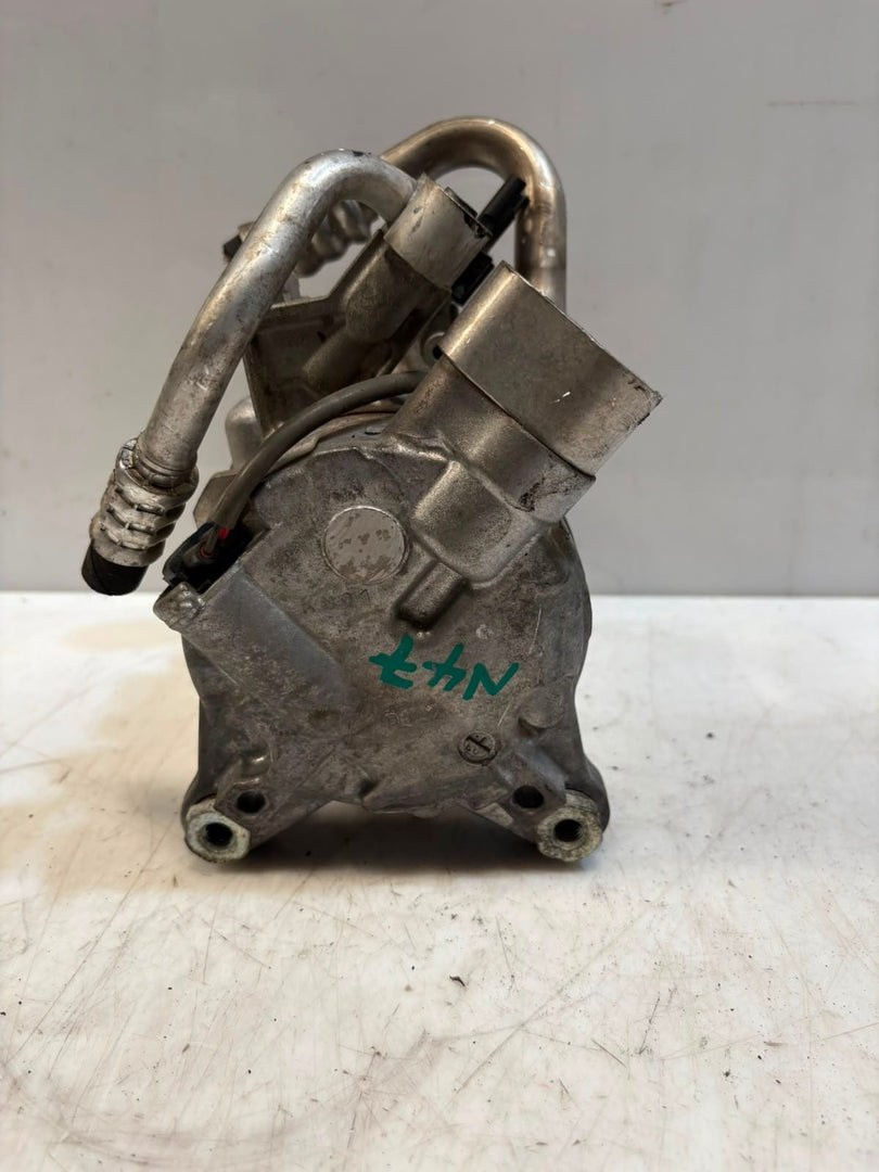 BMW 3' 1' F30, F31, F34 GT F20 F21 Air Conditioning Compressor 9330831 OEM