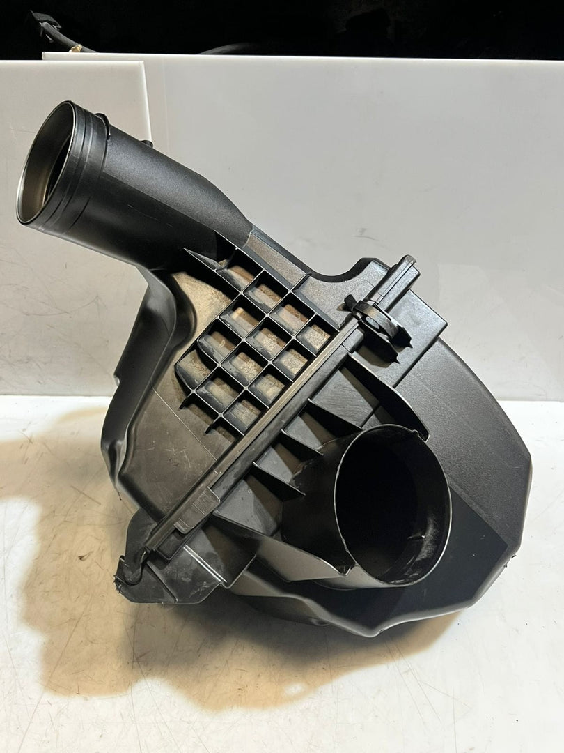 2010-2016 BMW 528i F10 N20 520I F11 F07 Air Intake Filter Box 7612014 OEM