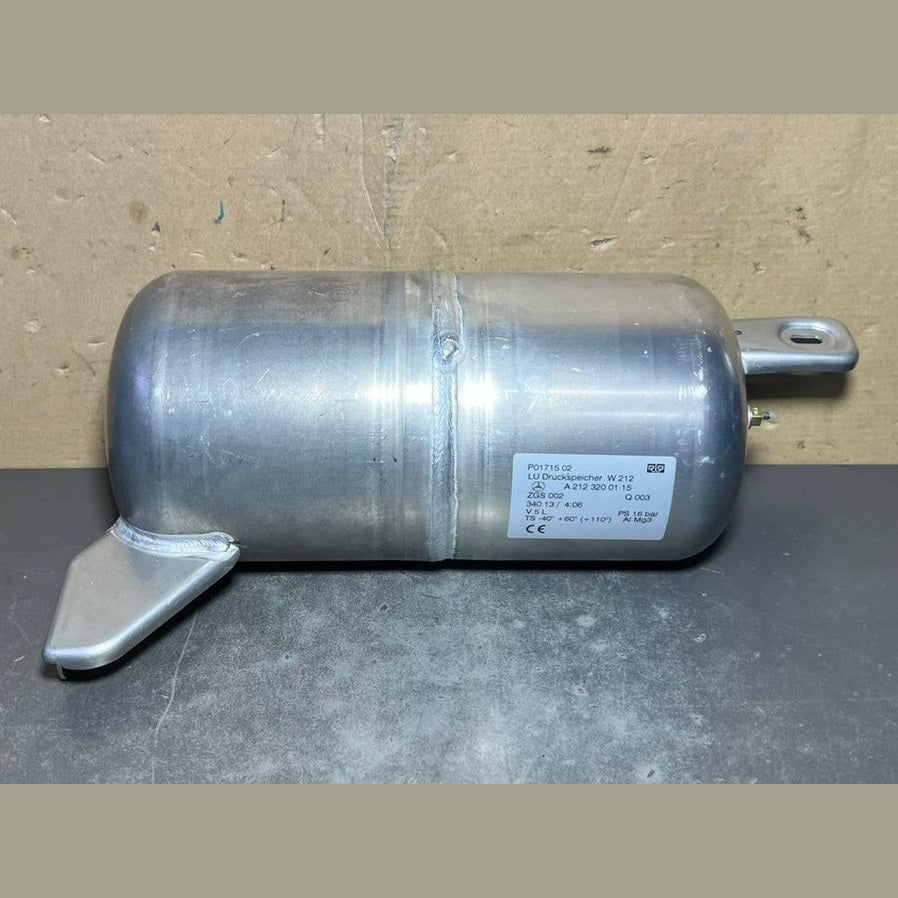 10-16 Mercedes W212 E-Class Air Suspension Pressure Reservoir Tank A212 3200115