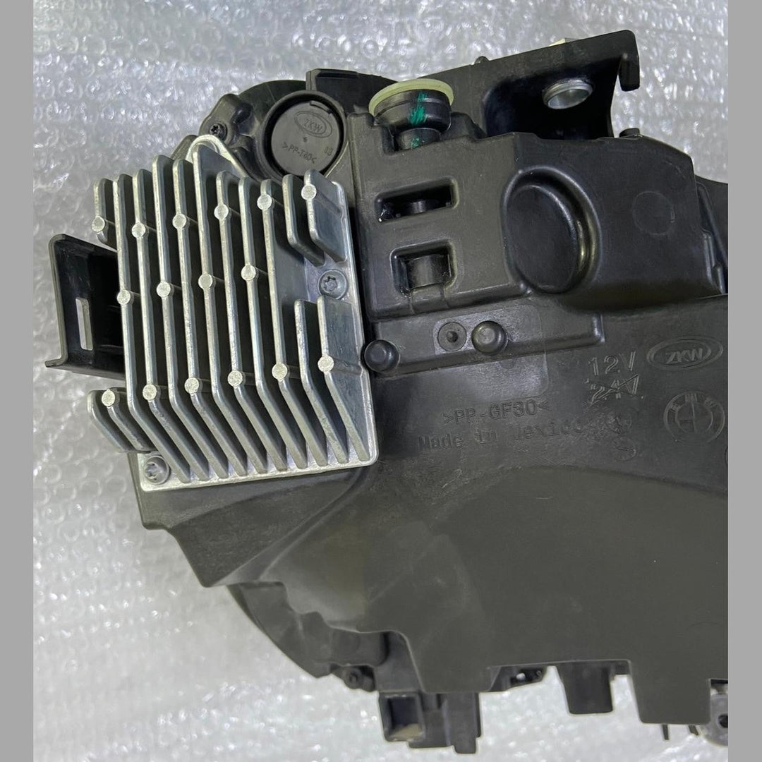 OEM BMW 2 SER G42 M2 LED HEADLIGHT LEFT Passenger Side LHD 8083637 No module