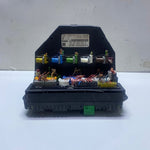 Bild in die Galerieansicht laden, 2010-2013 Mercedes-Benz C200 Front Sam Fuse Box Control Module A2129009705
