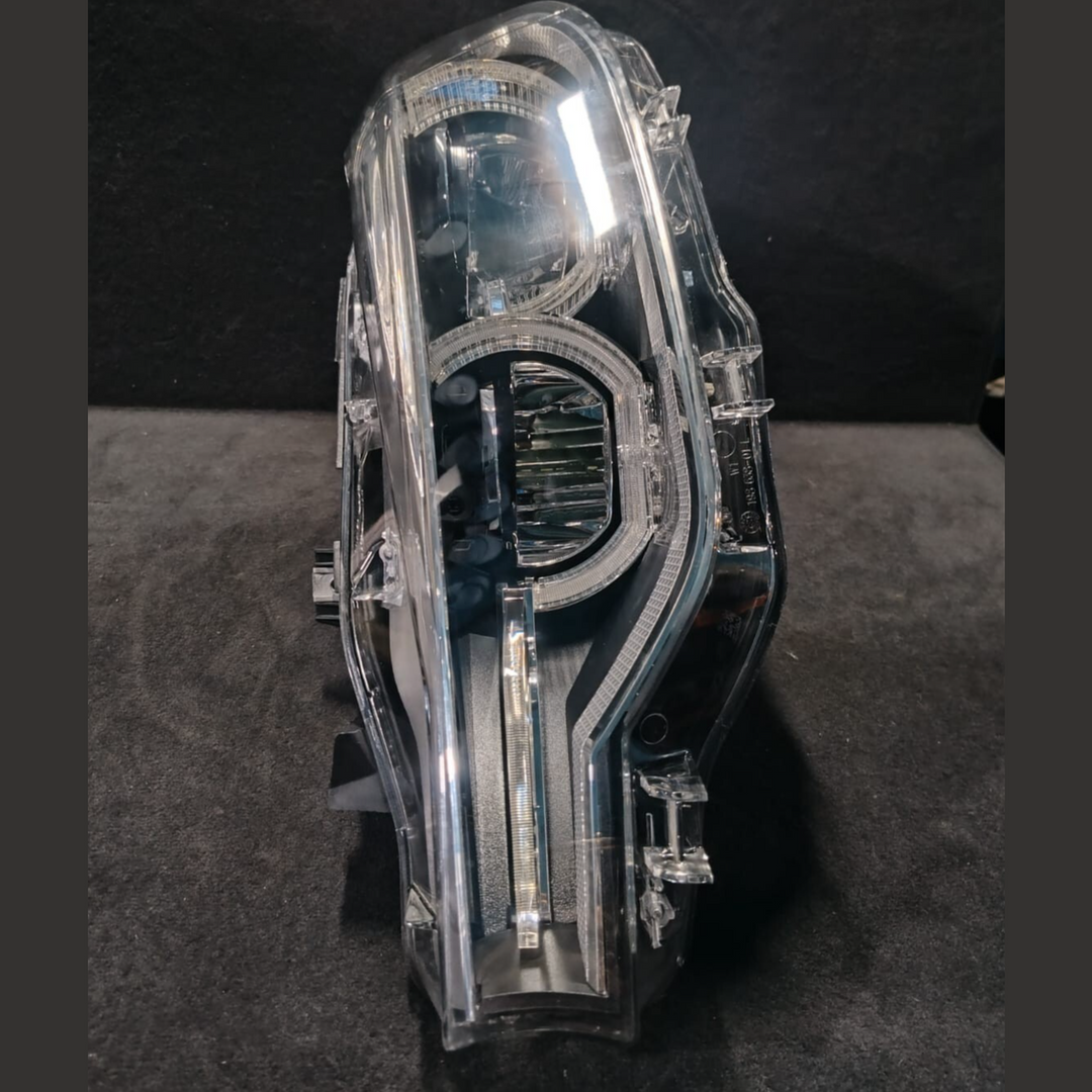GENUINE  BMW 3 SERIES F30 LCI, F31 LCI, F35 LCI LED HEADLIGHT LEFT  - 7419633