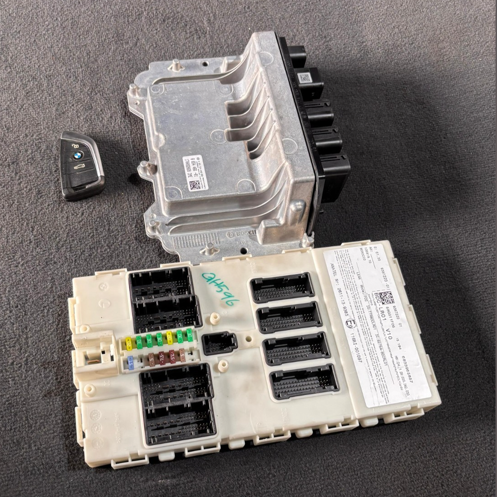 OEM BMW X1 F48 B48 2.0i 2016 ENGINE CONTROL UNIT ECU SET  BOSCH - 8654466