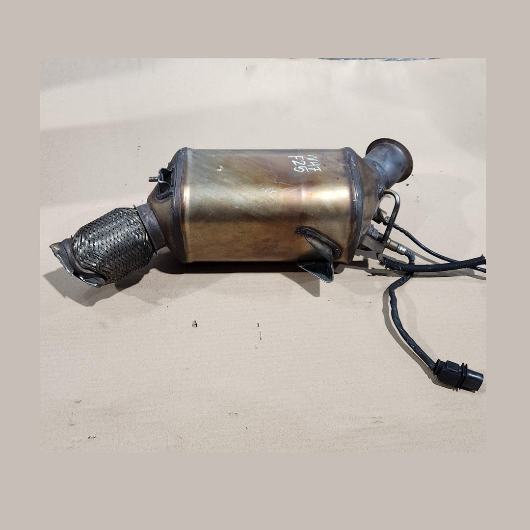 2010-2015 BMW X3 F25 Catalytic Converter 85092411 