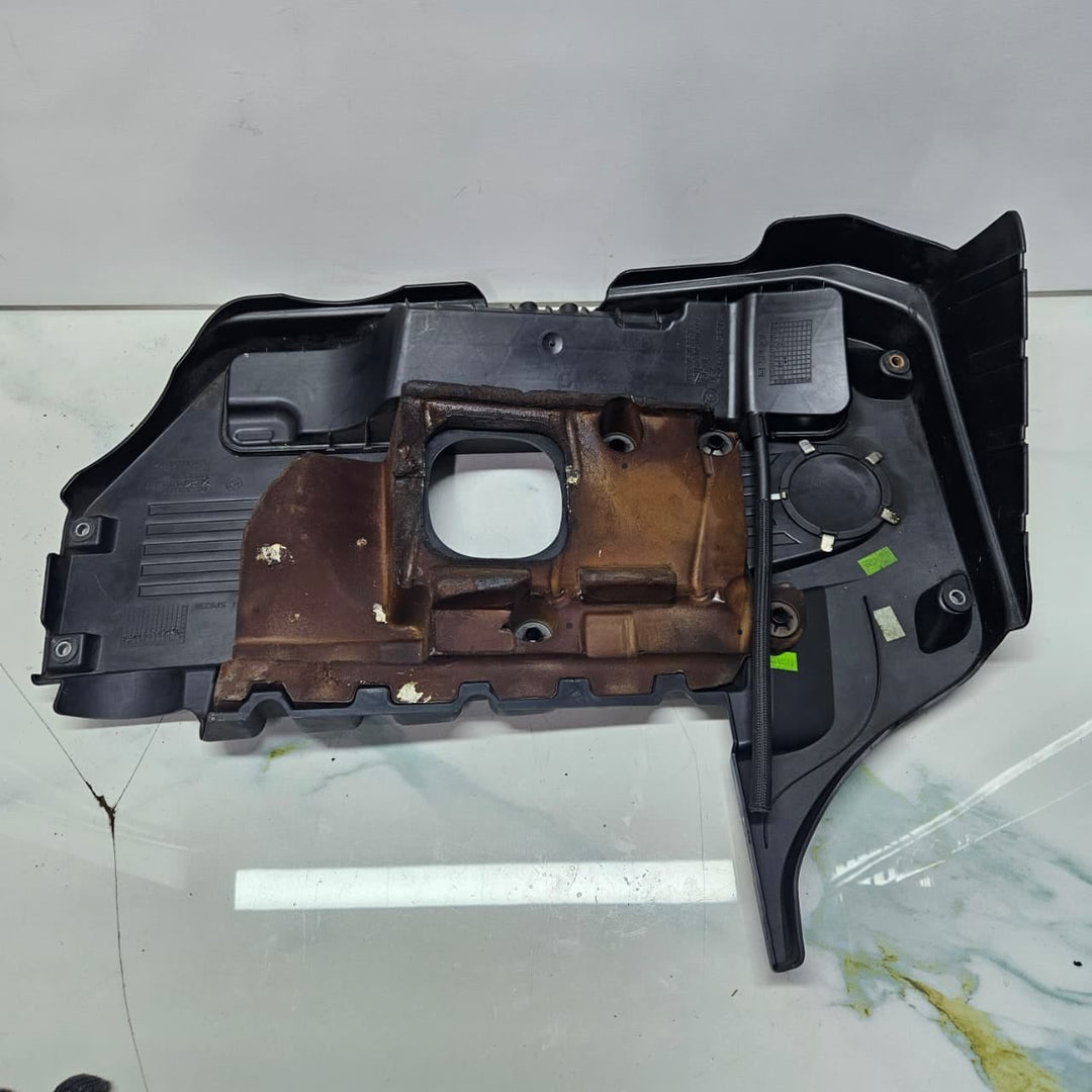 BMW 7 Series X6 E71 F01 F02 Ignition Coil Covering Upper Plastic 7578858