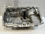 Bild in die Galerieansicht laden, BMW F10 F11 5 Series 525xDrive Oil SUMP Pan 7812361 OEM