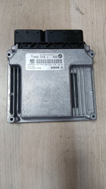 Bild in die Galerieansicht laden, BMW Engine Control Unit 7812500 5 Series E60 E61 520D with N47D20A ECU