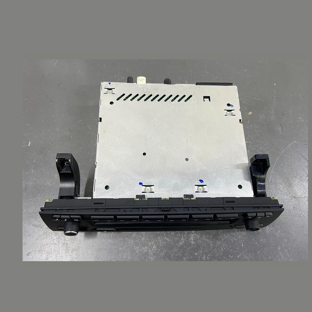 OEM BMW 1 3 SERIES X1 E84 E82 E90 PROFESSIONAL CD RADIO HEADUNIT 9302155