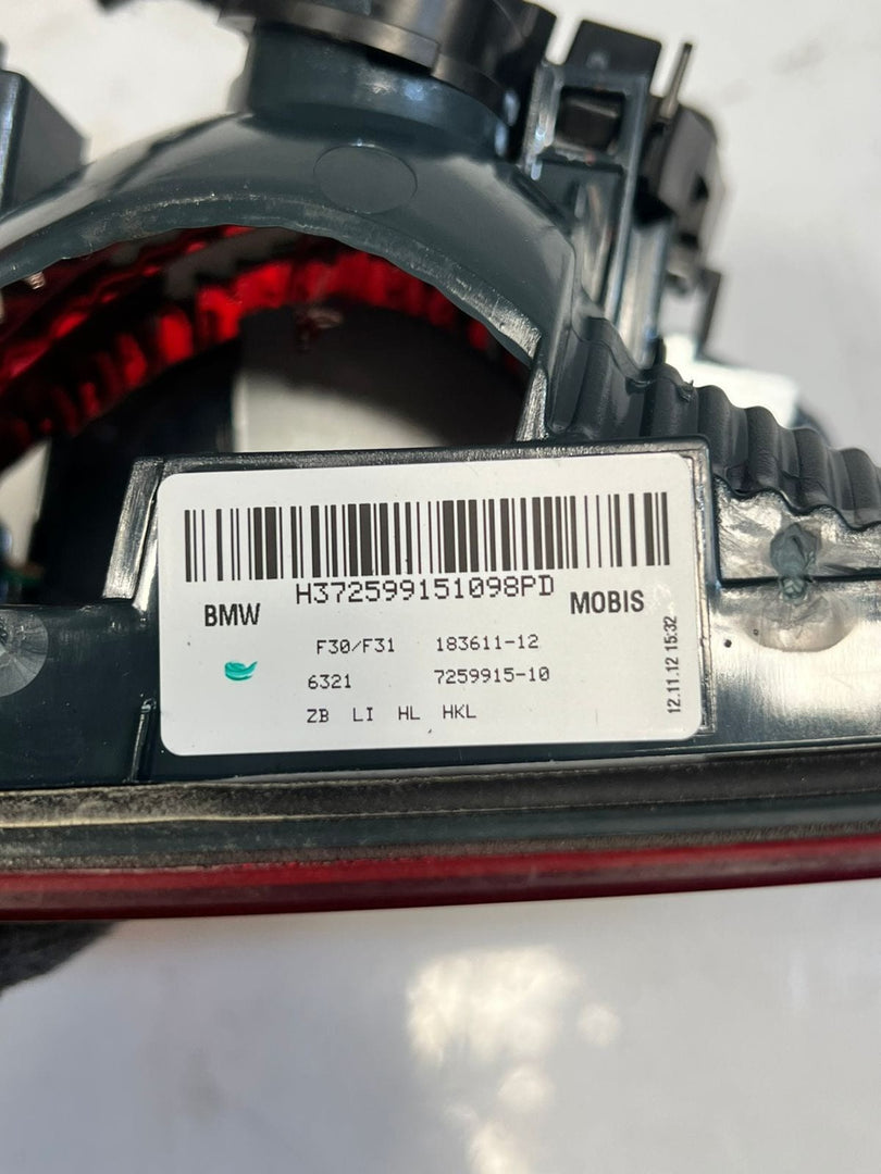 2012-2015 BMW F30 F31 320i Right LEFT Rear Inner Tail Light 7259916 7259915 OEM