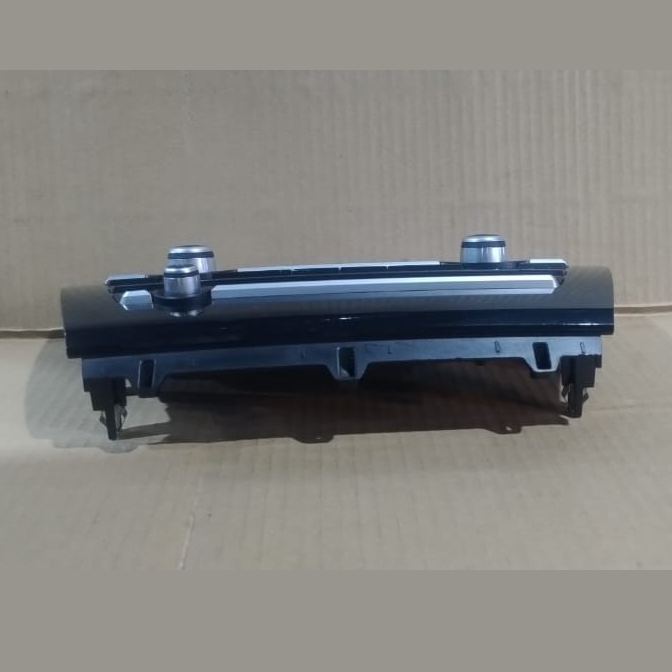 BMW X5 G01 F15 X6 G06 F16 FRONT AC CLIMATE RADIO CONTROL UNIT 6831943 OEM