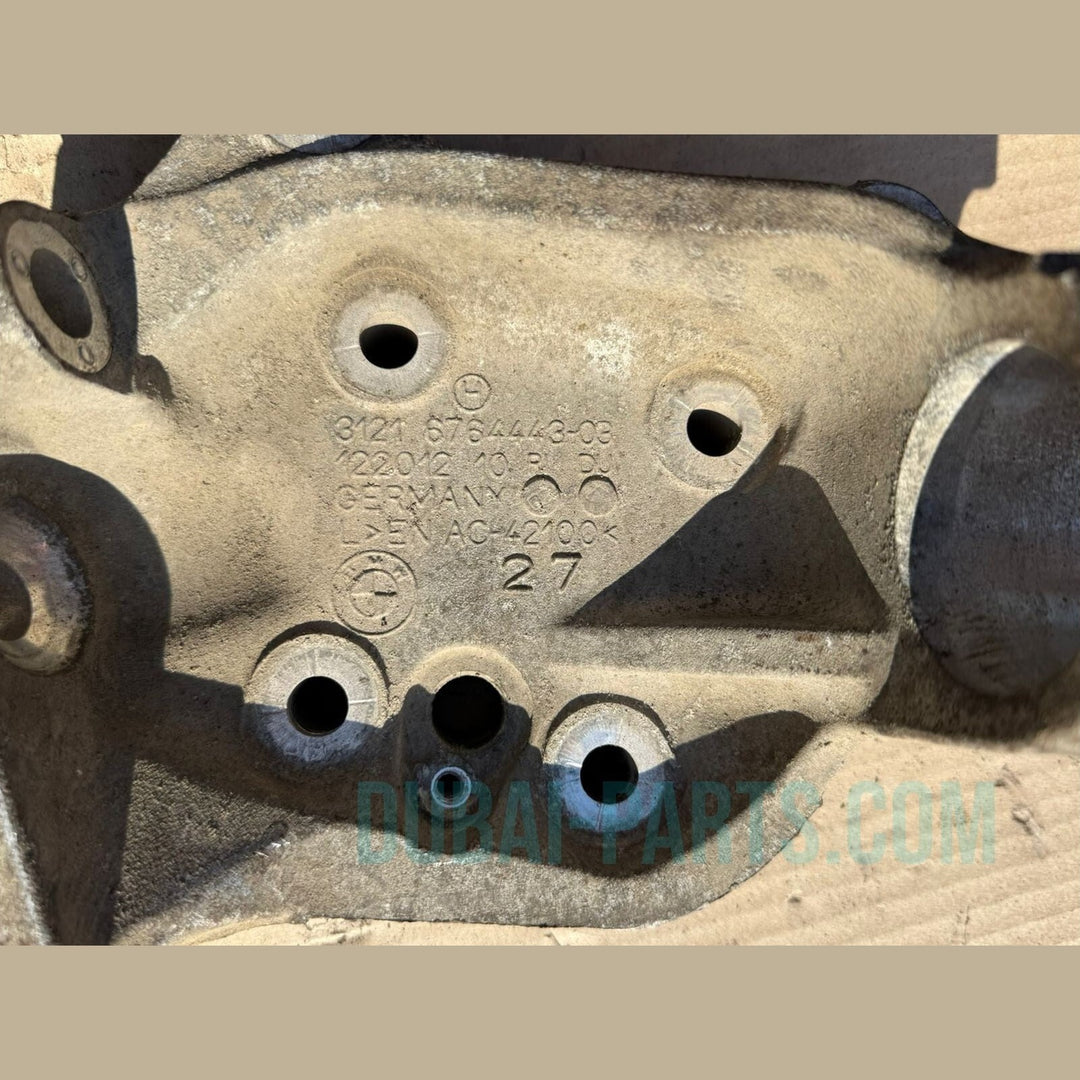 BMW 335IS - Front LEFT Spindle Knuckle W/ Wheel Bearing carrier  6764443