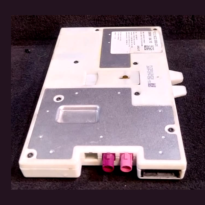 BMW F90 F15 G11 G12 TELEMATIC COMMUNICATION CONTROL MODULE P/N 2622590