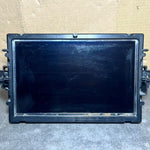 Bild in die Galerieansicht laden, Mercedes W212 W204 GPS Navigation LCD Display Monitor Screen A172 9008500 OEM